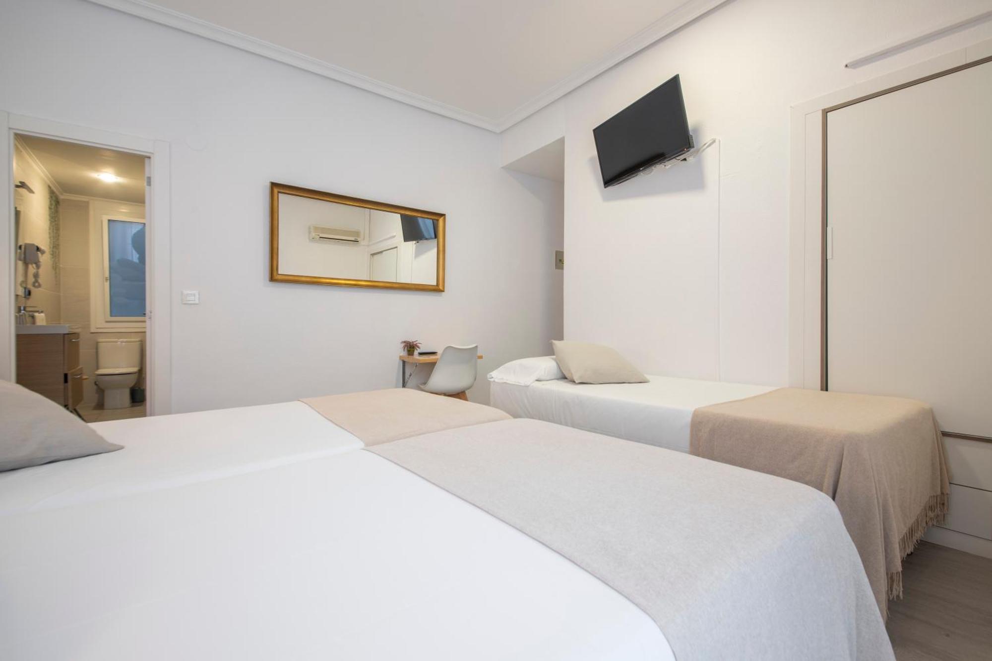 Pension Donostiarra Сан-Себастьян Екстер'єр фото