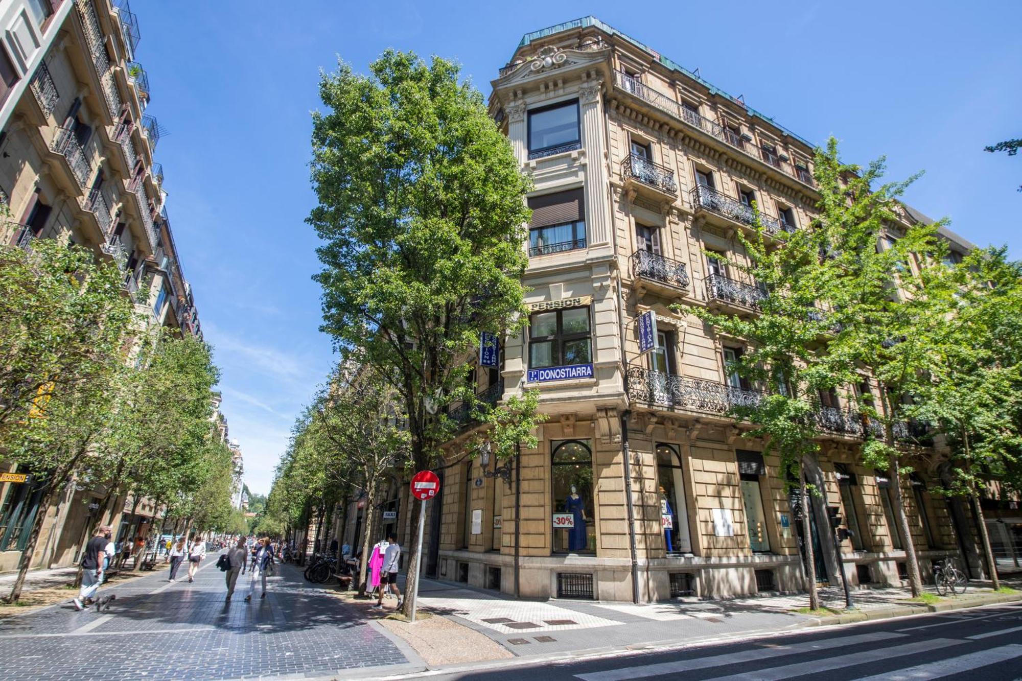 Pension Donostiarra Сан-Себастьян Екстер'єр фото